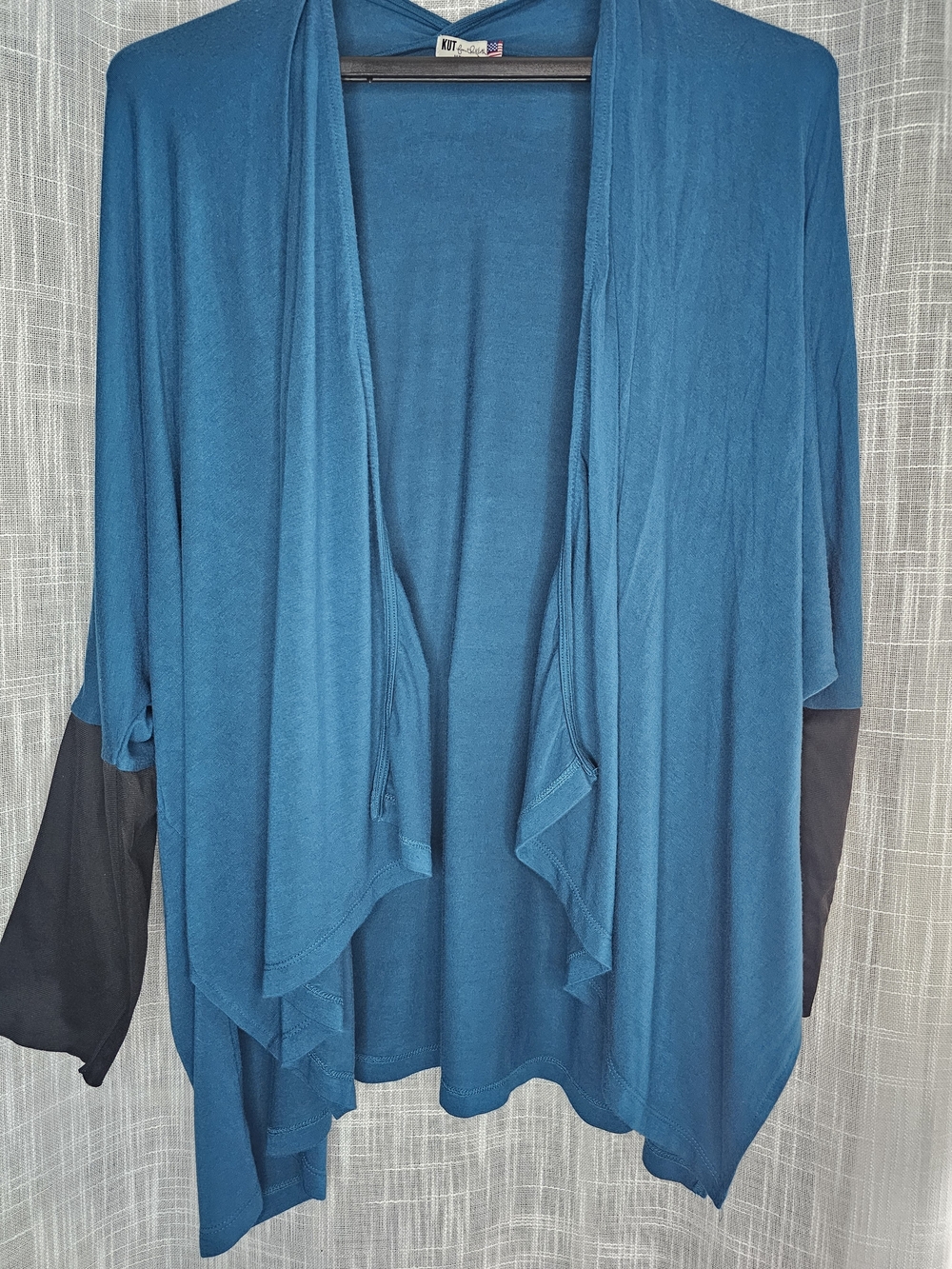 Kut from the Kloth Teal Open-Front Cardigan with Dark Sleeve Panels